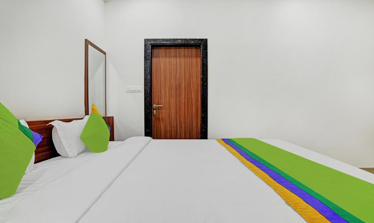 Treebo Shivaay Hotel Indore Exterior photo